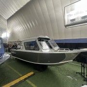 2026 Hewescraft Sea Runner 210 - Gray/Charcoal